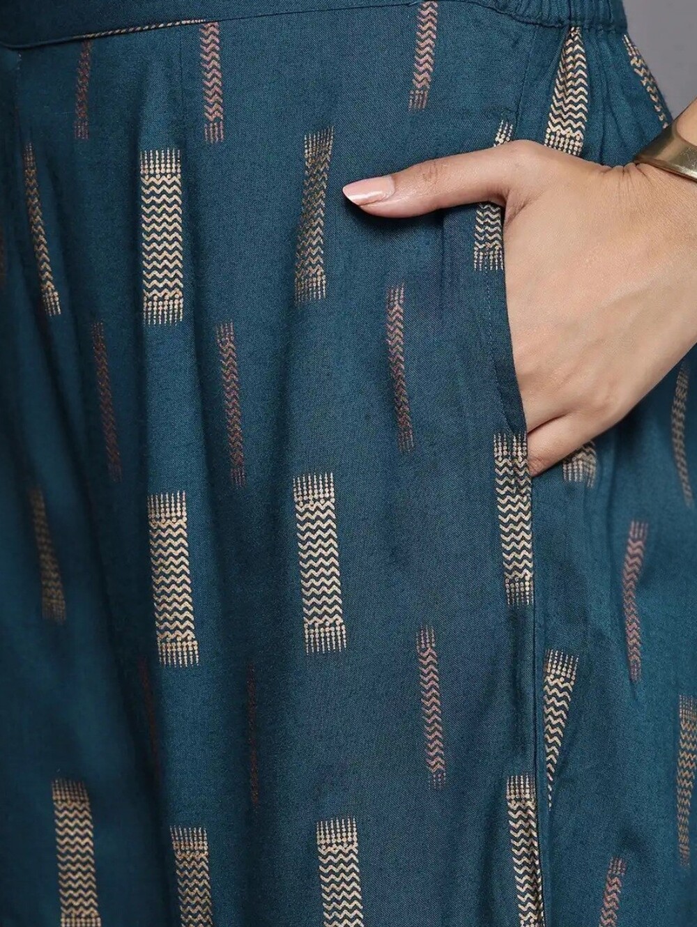 Libas Teal Blue Gold Printed Kurta Palazzo Dupatta Set Ethnic - Picture 4 of 7